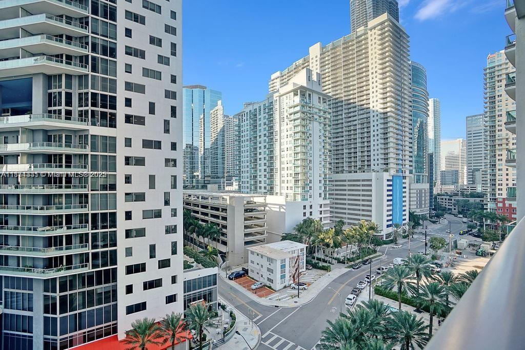 1331 Brickell Bay Drive, Unit 906 Miami, FL 33131 - Photo 13 of 13 a view of a building