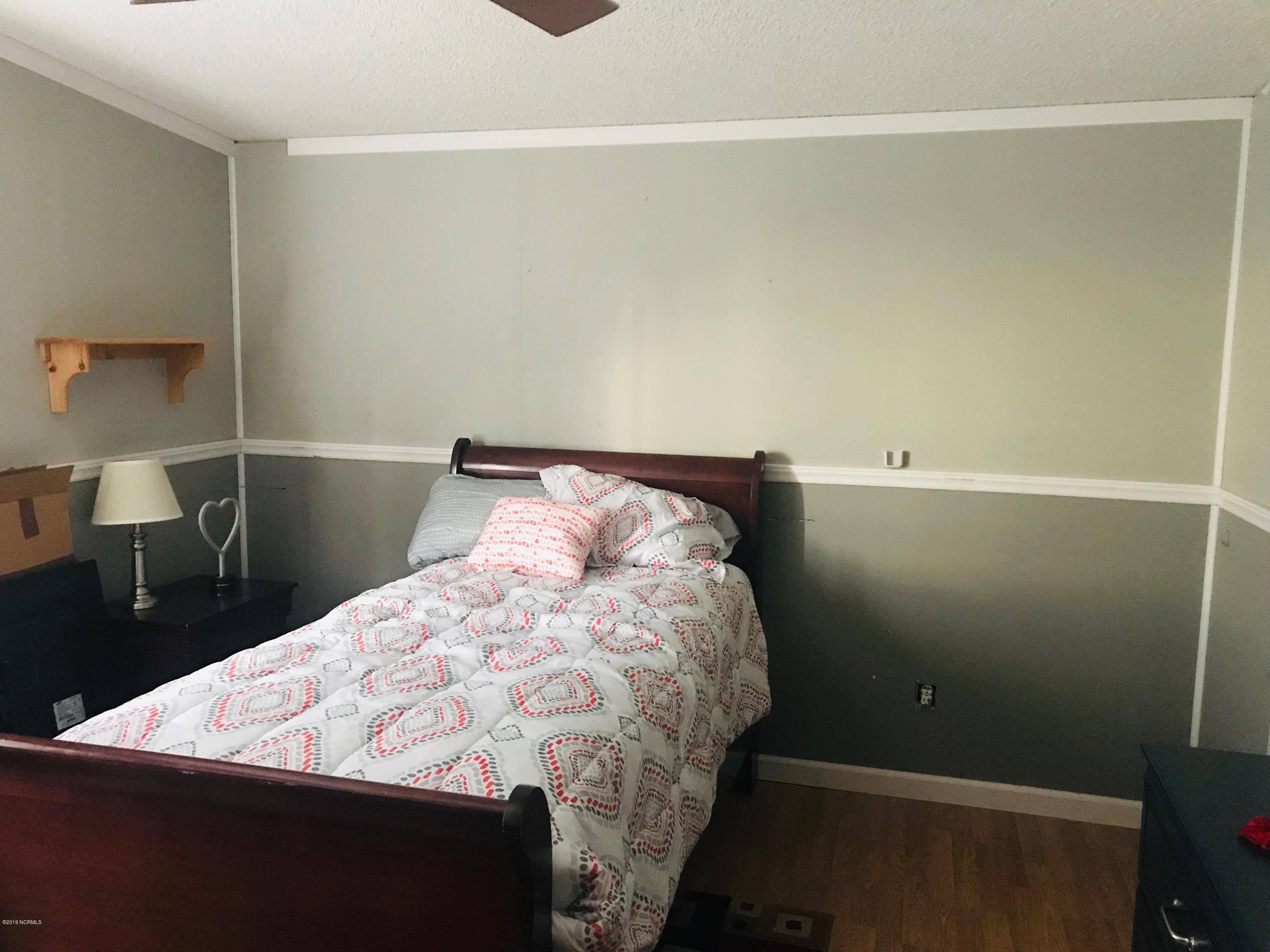 912 Hardesty Loop Road Newport, NC 28570 - Photo 18 of 22 Bedroom 1