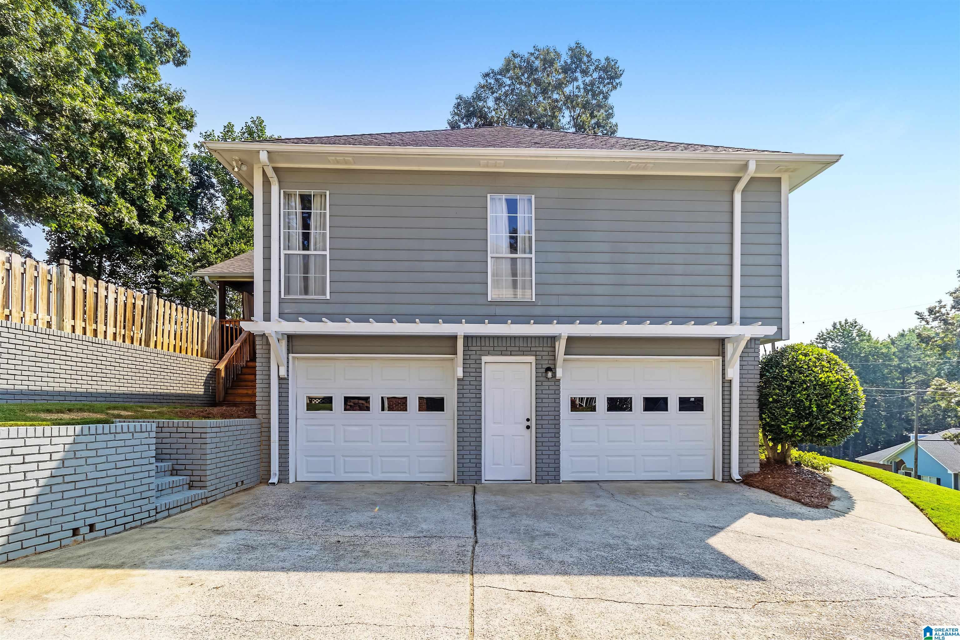 906 Stonewood Road Helena, AL 35080 - Photo 4 of 38 Gallery Image 4