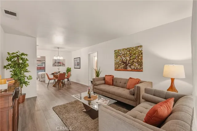 $899,000 | 4418 Conquista Avenue, Lakewood, CA 90713