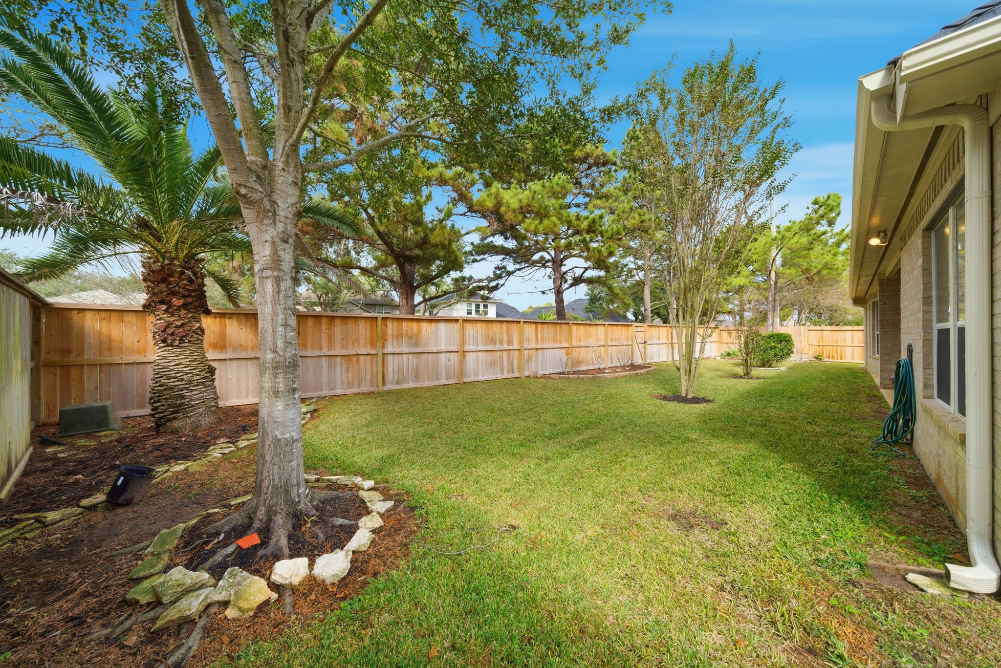 2842 Nicks Run Lane Katy, TX 77494 - Photo 31 of 35 a view of a backyard