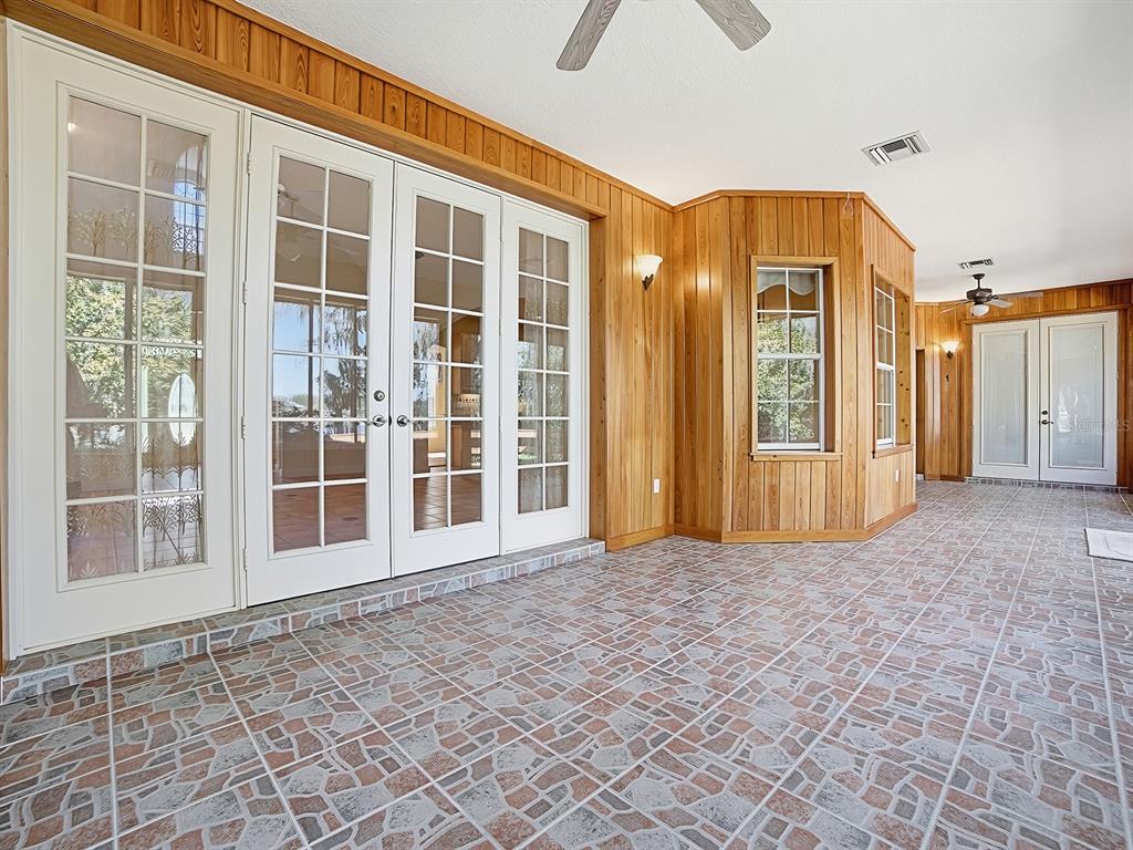 592 Crescent Street Umatilla, FL 32784 - Photo 40 of 61