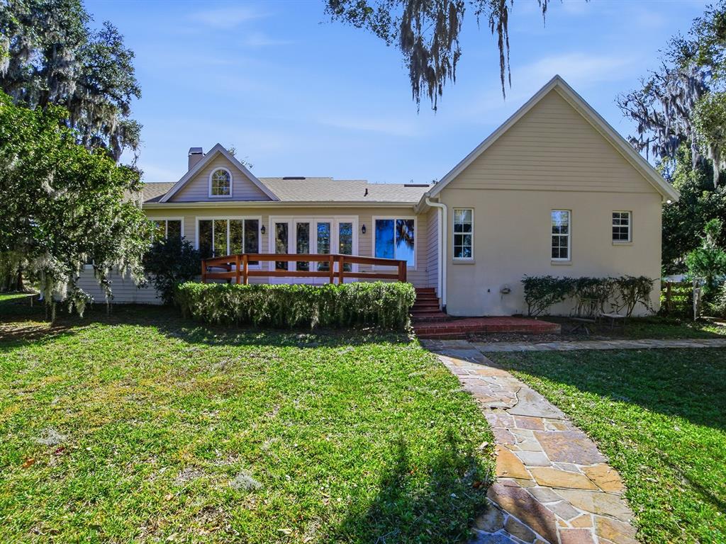 592 Crescent Street Umatilla, FL 32784 - Photo 47 of 61