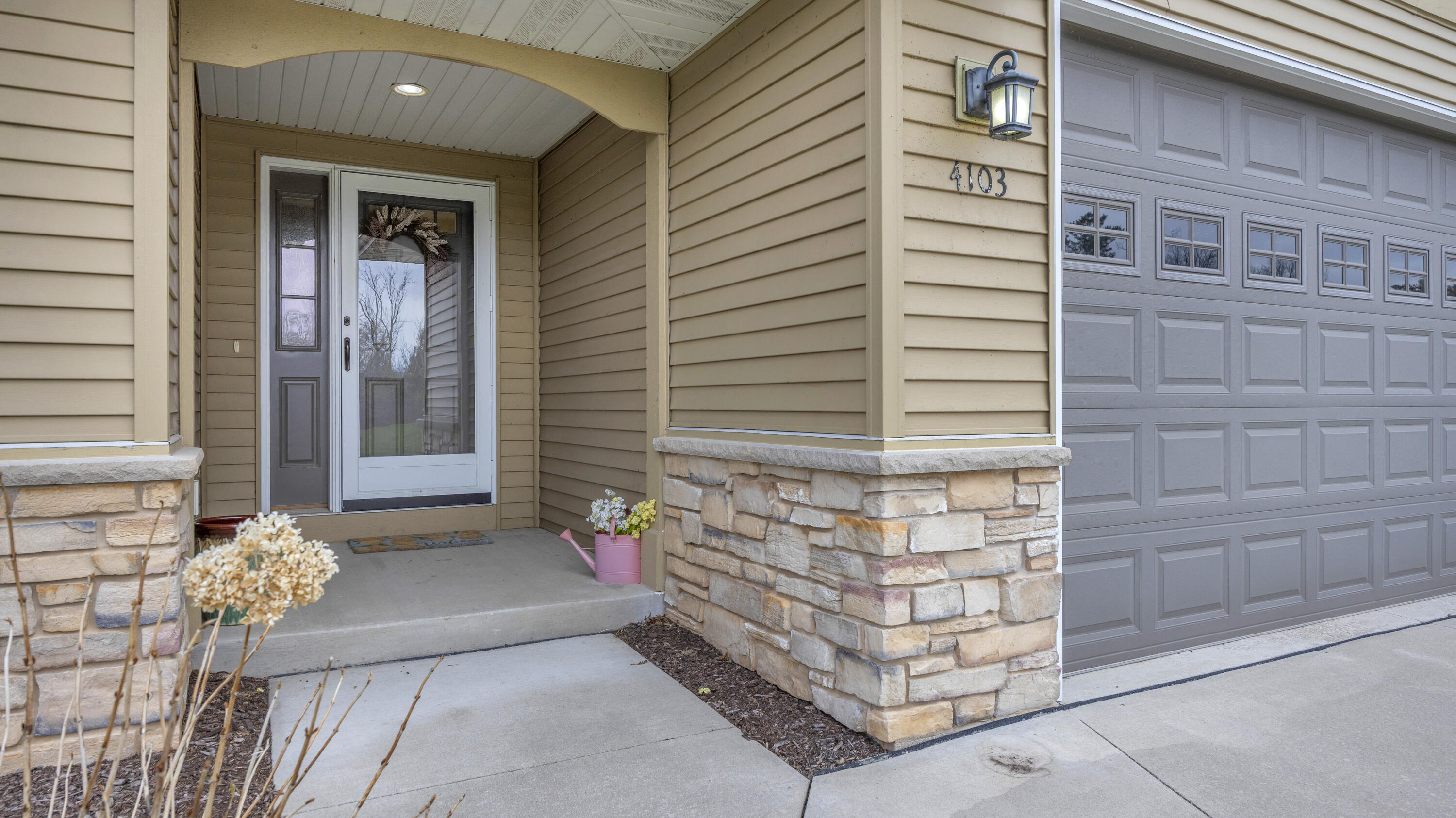 4103 Spring Court Sheboygan, WI 53081 - Photo 3 of 26 Front Entry