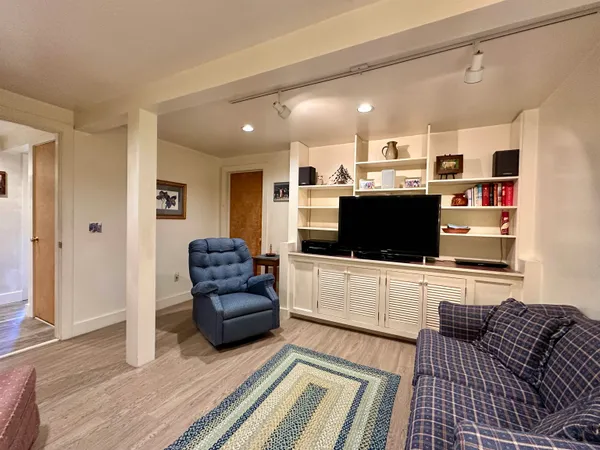 $550,000 | 1724 Sangamon Road, Pittsford, VT 05763