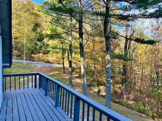 $550,000 | 1724 Sangamon Road, Pittsford, VT 05763