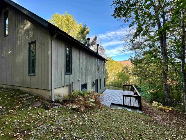 $550,000 | 1724 Sangamon Road, Pittsford, VT 05763
