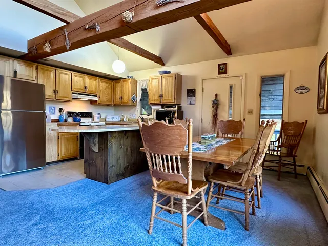 $550,000 | 1724 Sangamon Road, Pittsford, VT 05763