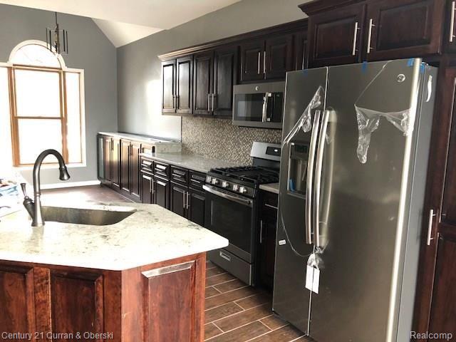 12505 James Road Carleton, MI 48117 - Photo 20 of 48 IMG_0946.JPG