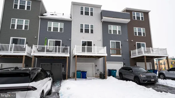 $2,999 | 6404 Wild Plum Drive, Frederick, MD 21703