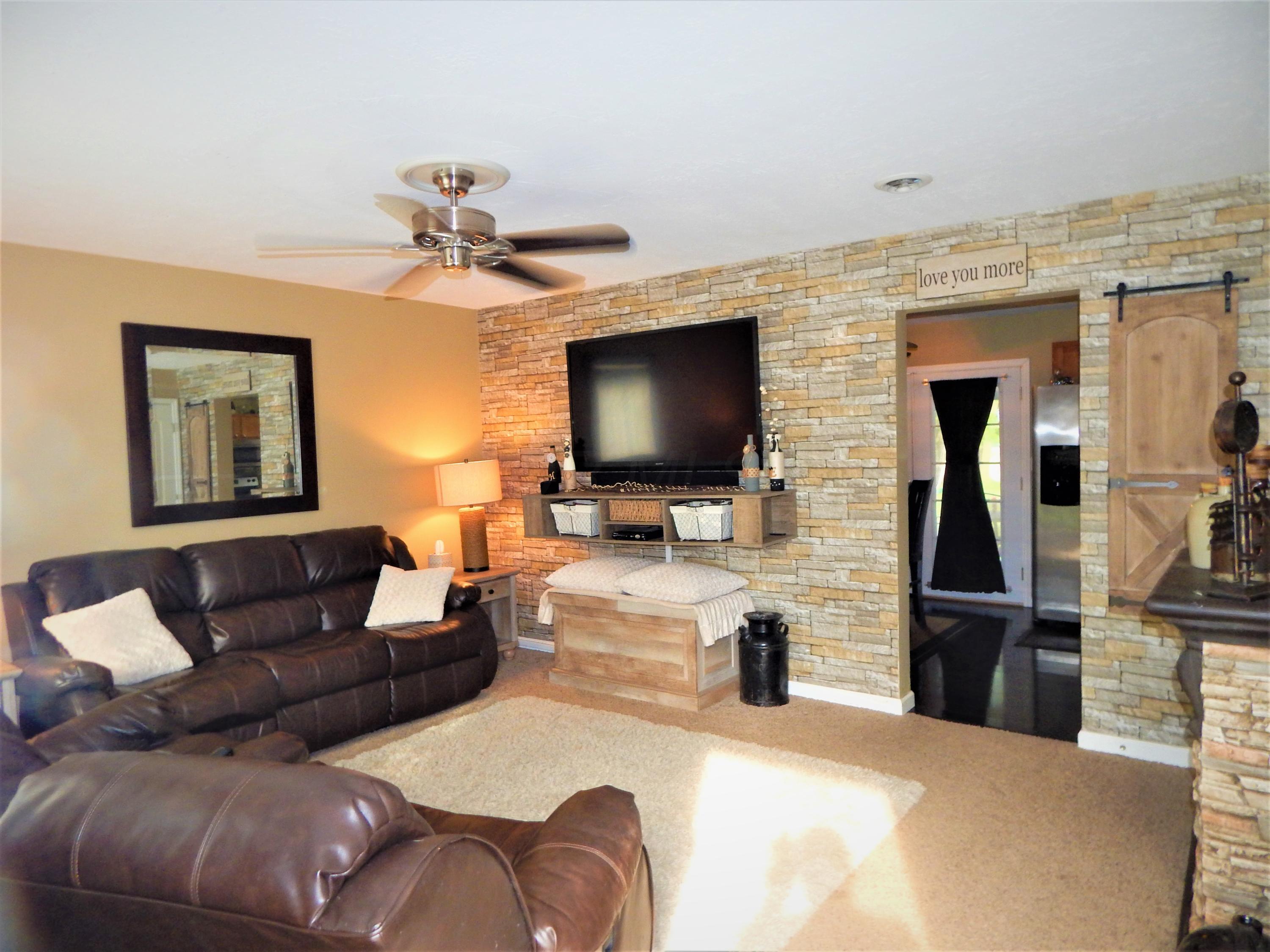 5180 Edgeview Road Columbus, OH 43207 - Photo 8 of 18