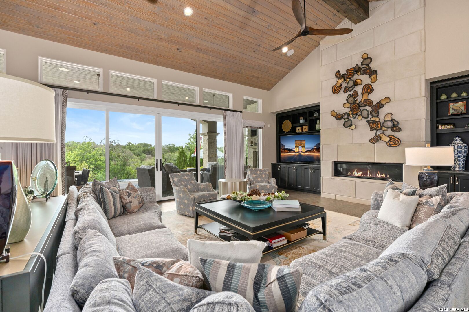 52 Landmark Ridge Bergheim, TX 78004 - Photo 8 of 24 a living room with furniture and a large window