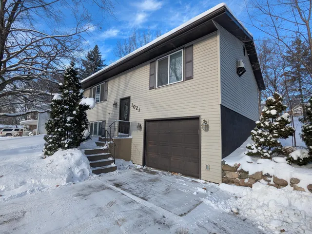 $229,900 | 1021 5th Street South, Sauk Rapids, MN 56379