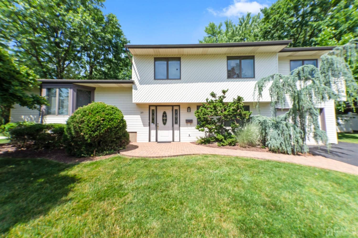 25 Norton Road East Brunswick, NJ 08816 - Photo 1 of 29 Gallery Image 1