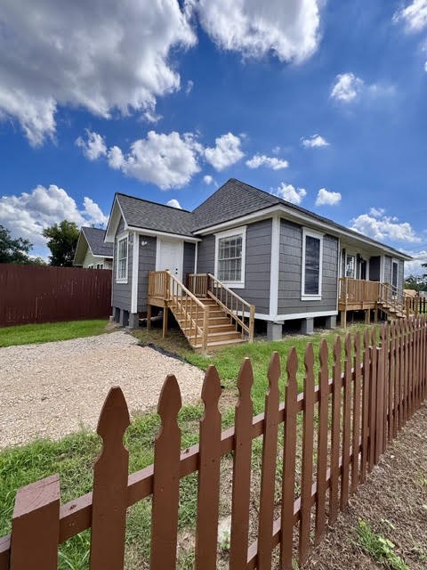 511 North 3rd Street Conroe, TX 77301 - Photo 2 of 28 Gallery Image 2