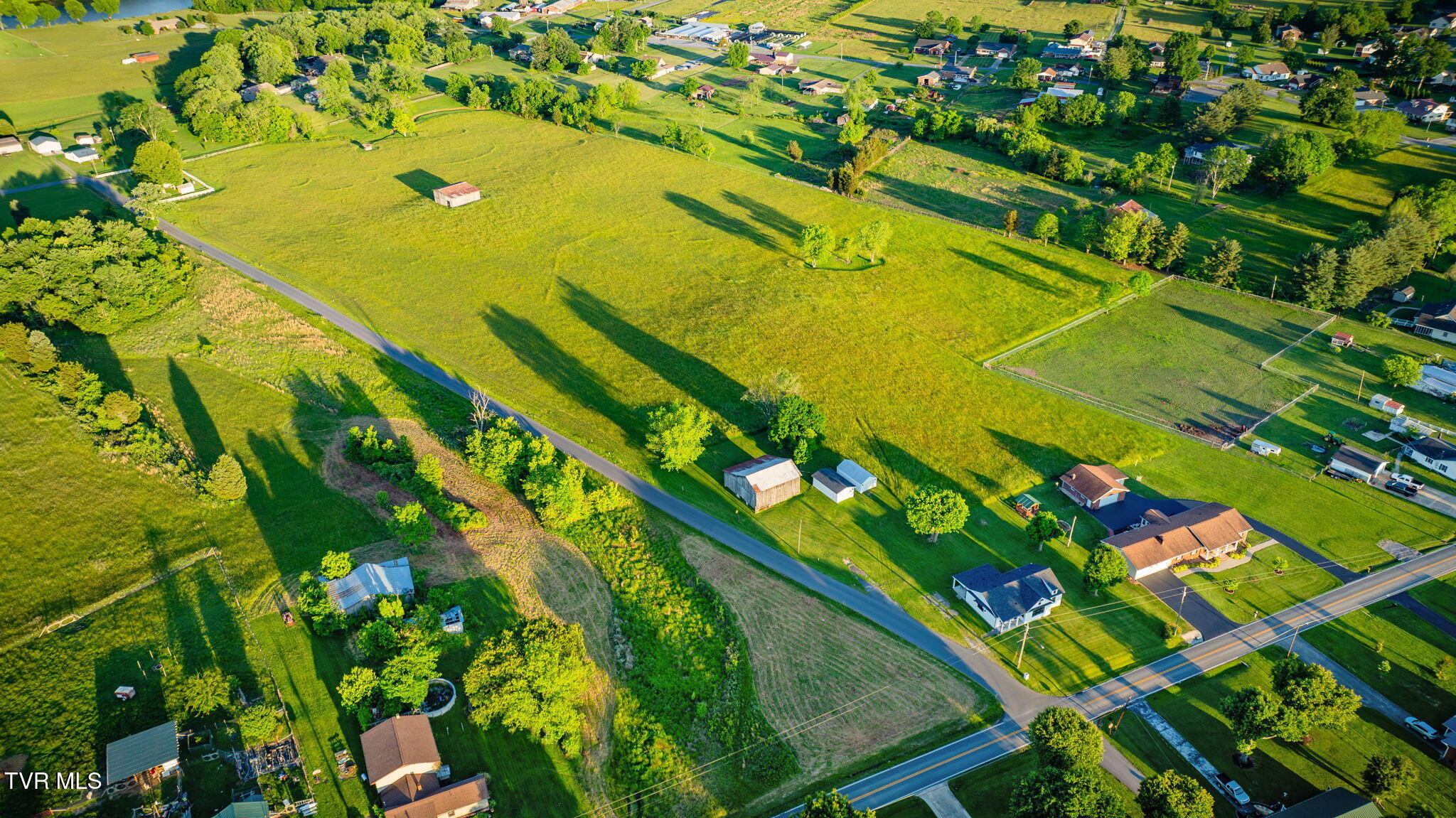 403 Silver Lake Road Church Hill, TN 37642 - Photo 29 of 45 102