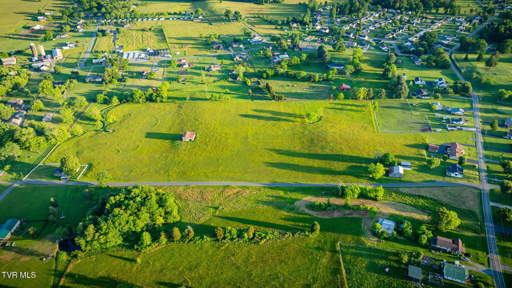 403 Silver Lake Road Church Hill, TN 37642 - Photo 30 of 45 103