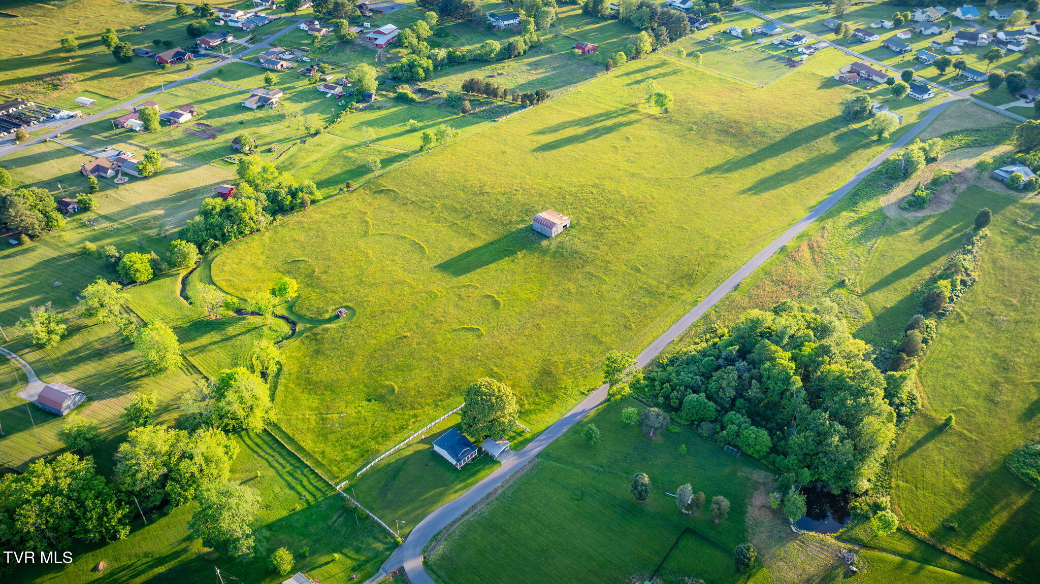 403 Silver Lake Road Church Hill, TN 37642 - Photo 31 of 45 104