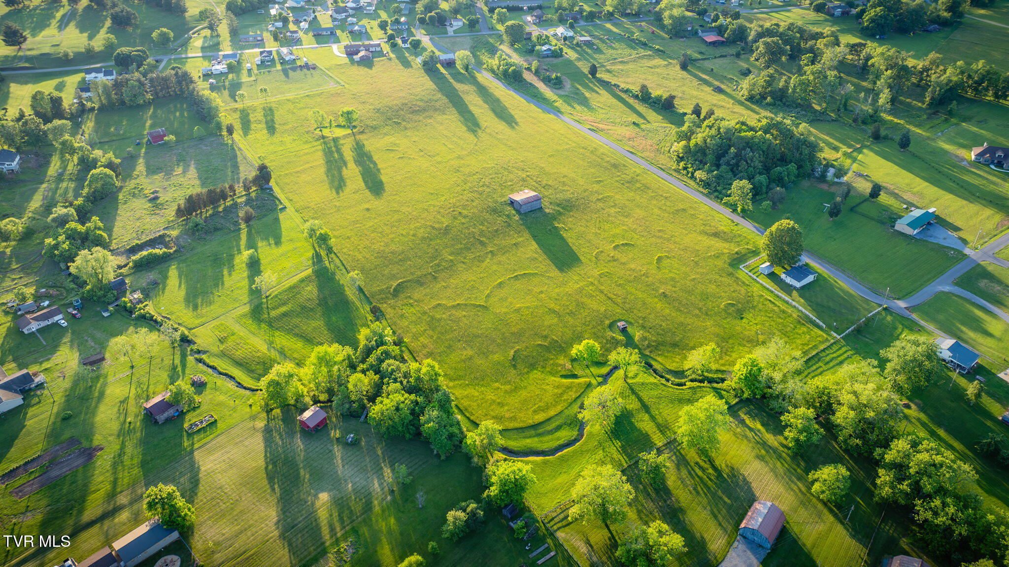 403 Silver Lake Road Church Hill, TN 37642 - Photo 33 of 45 106