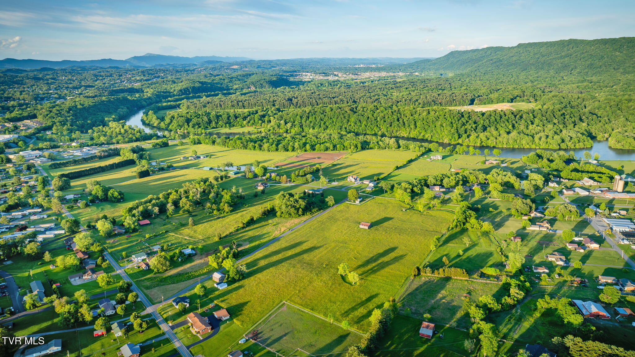 403 Silver Lake Road Church Hill, TN 37642 - Photo 36 of 45 109