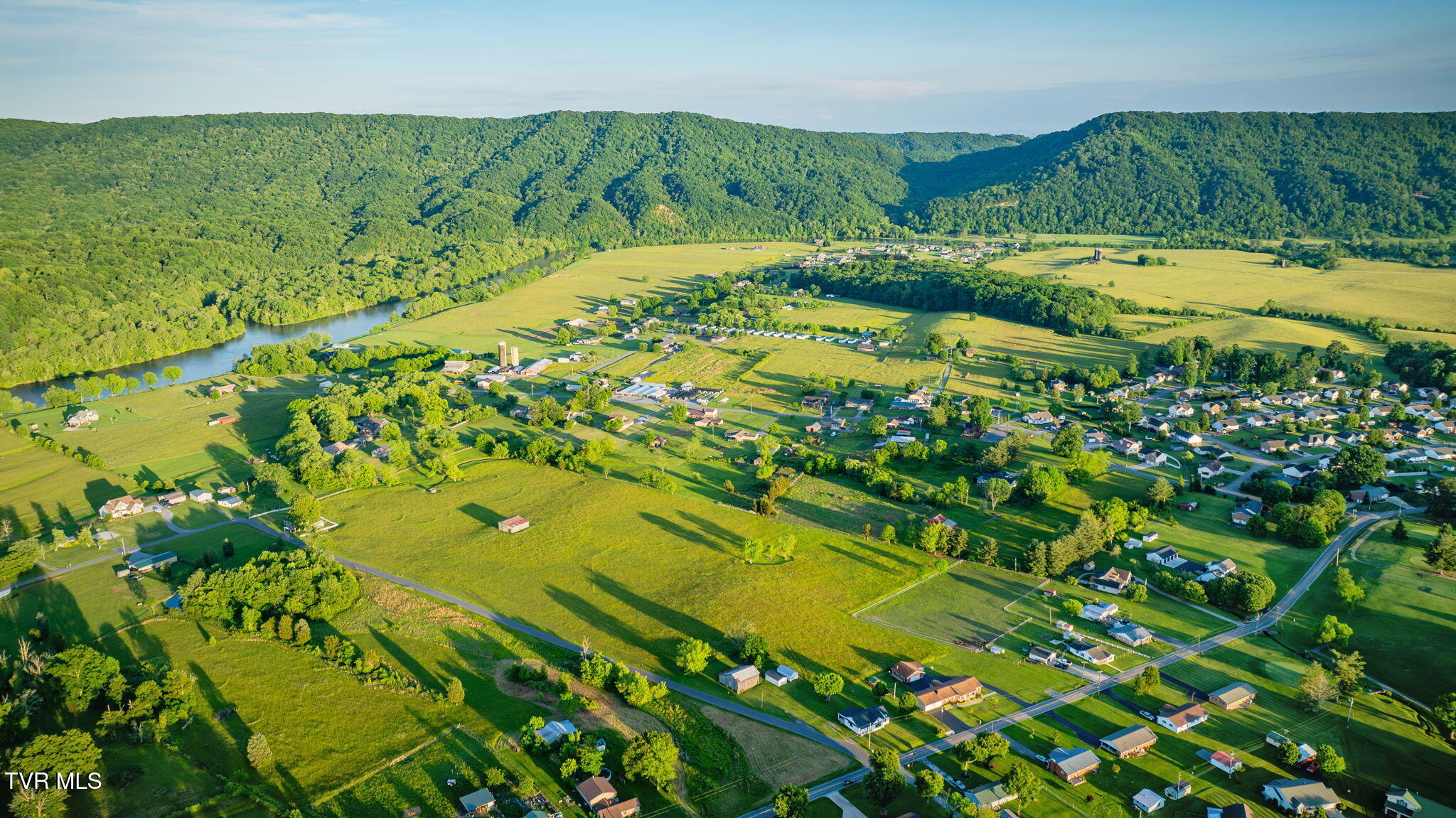 403 Silver Lake Road Church Hill, TN 37642 - Photo 38 of 45 111