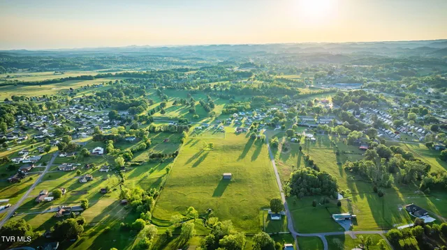 $489,950 | 403 Silver Lake Road, Church Hill, TN 37642