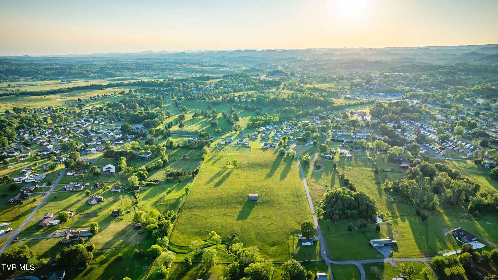 403 Silver Lake Road Church Hill, TN 37642 - Photo 40 of 45 113