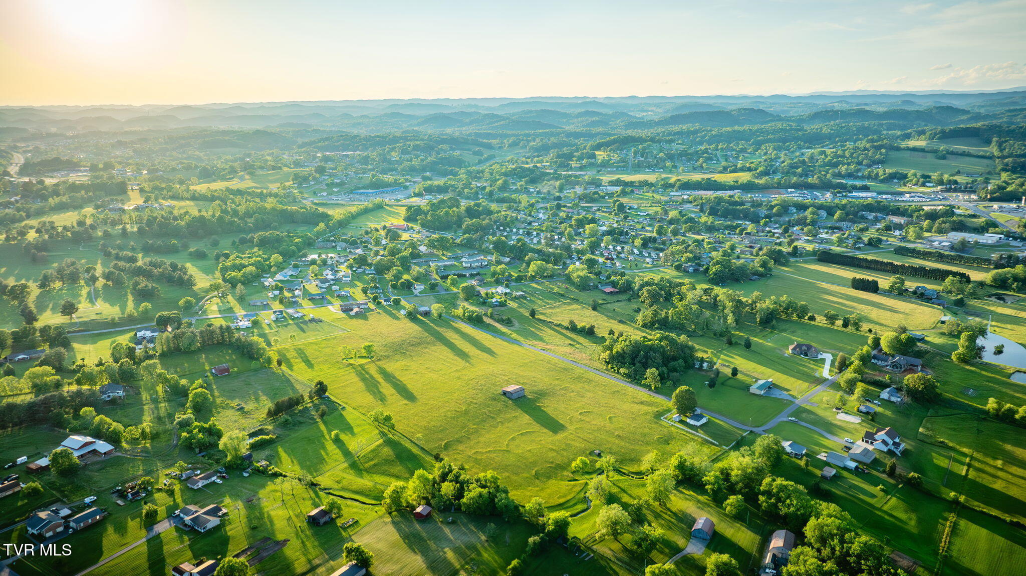403 Silver Lake Road Church Hill, TN 37642 - Photo 41 of 45 114
