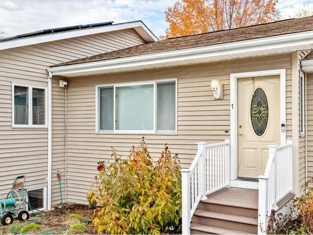 $515,000 | 1 Wiley Place, St. Albans Town, VT 05478