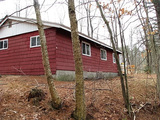 69 Flanders Road Henniker, NH 03242 - Photo 2 of 9