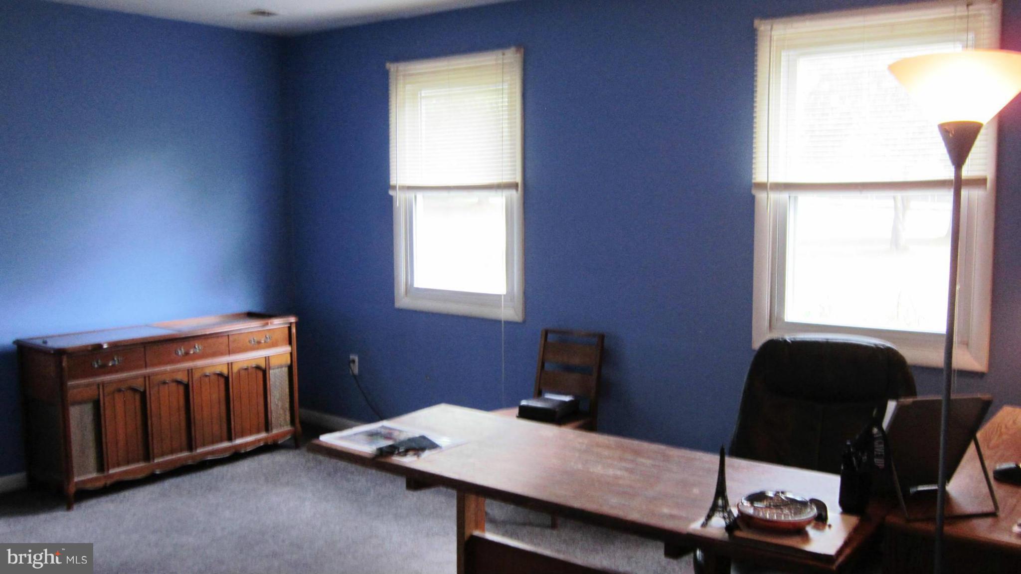 17030 Hughes Road Poolesville, MD 20837 - Photo 15 of 24 a workspace with furniture and window