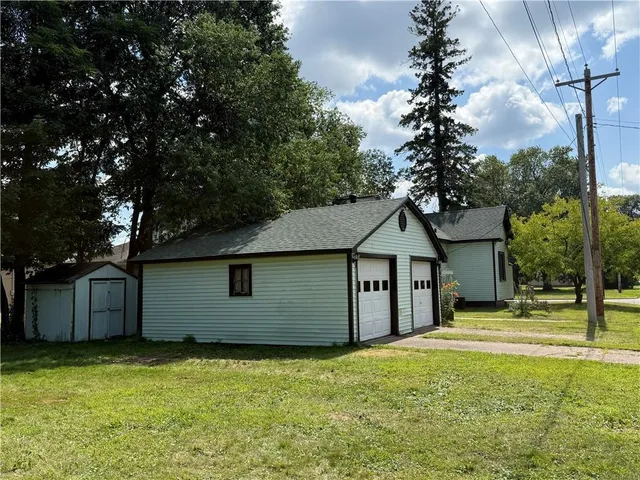 $164,900 | 222 Spruce Street, Spooner, WI 54801