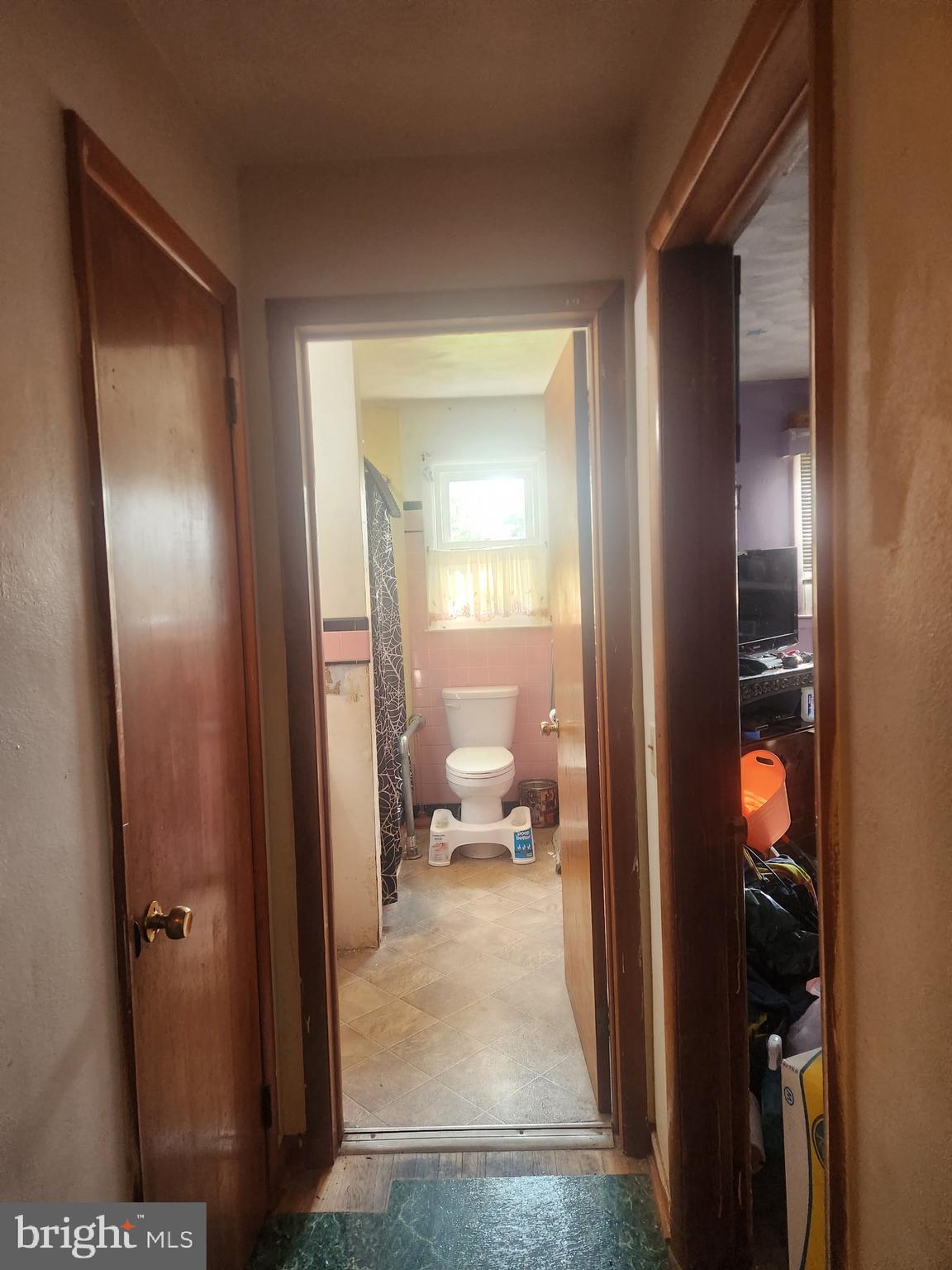 24 South Biesecker Road York, PA 17408 - Photo 5 of 6 Gallery Image 5