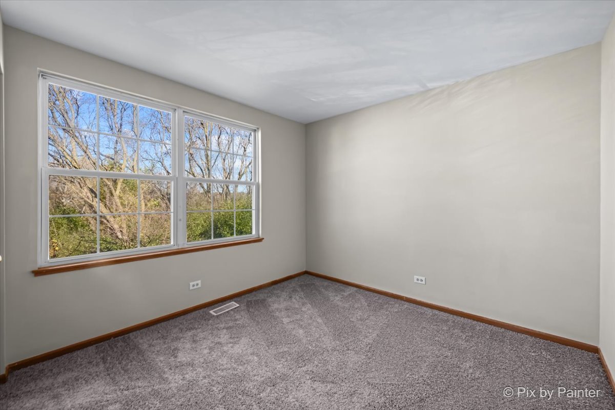 1150 Coldspring Road Elgin, IL 60120 - Photo 23 of 36