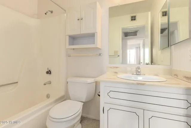 $325,000 | 11627 South Iroquois Drive, Phoenix, AZ 85044