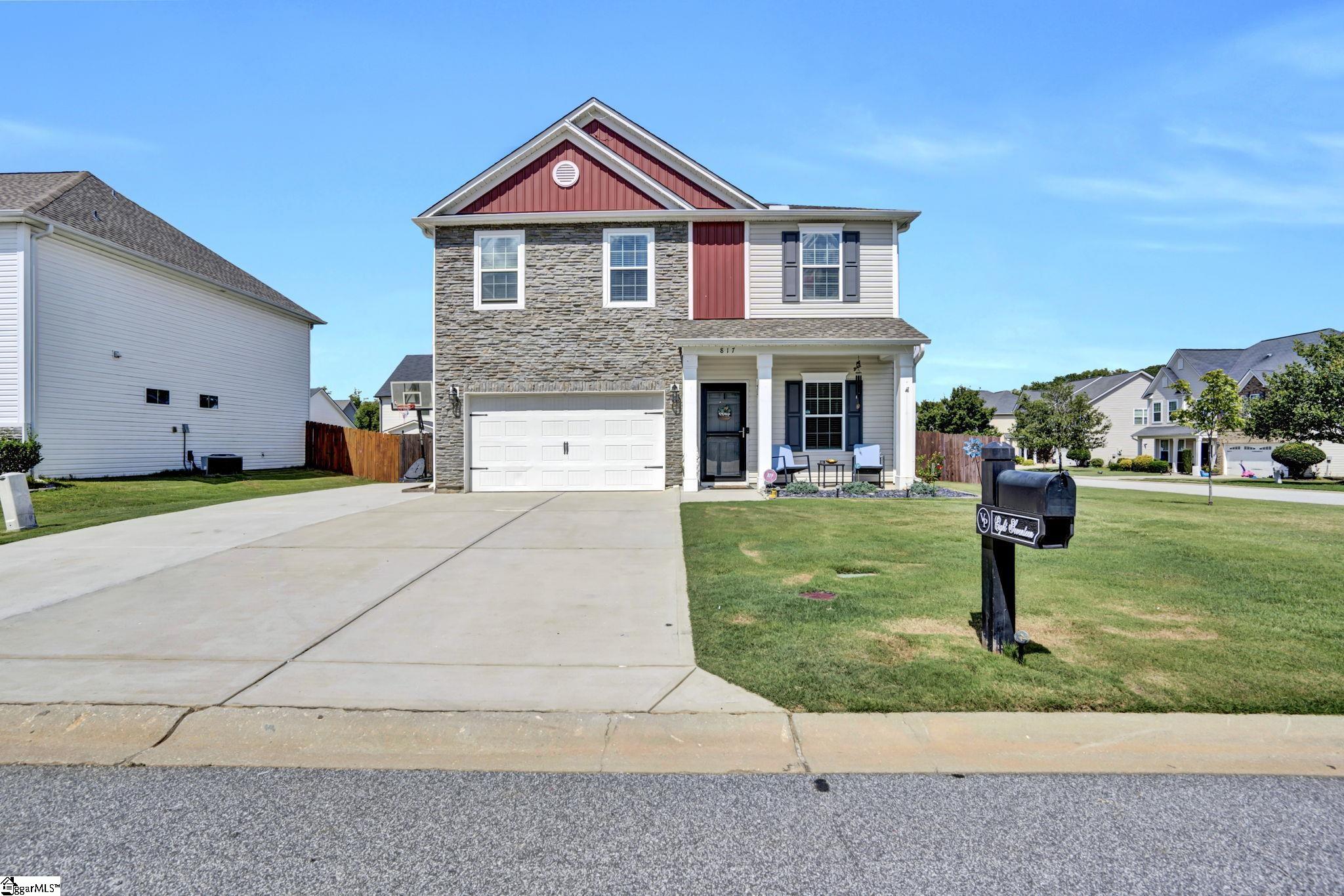 817 Camberwell Road Simpsonville, SC 29680 - Photo 2 of 43