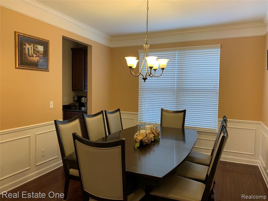 27134 Victoria Road Novi, MI 48374 - Photo 4 of 28
