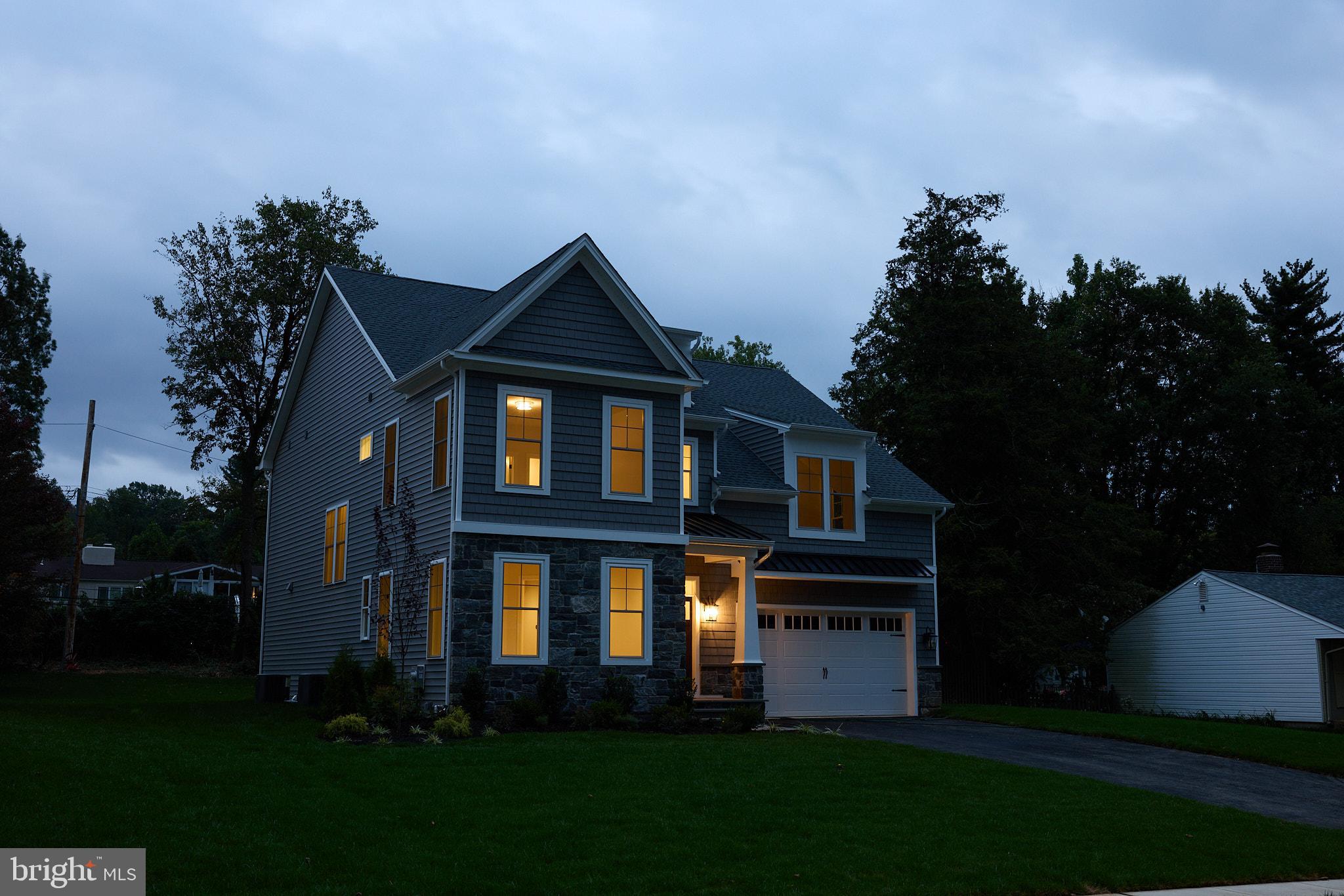 416 Glenway Road Glenside, PA 19038 - Photo 14 of 19 a front view of a house with a garden