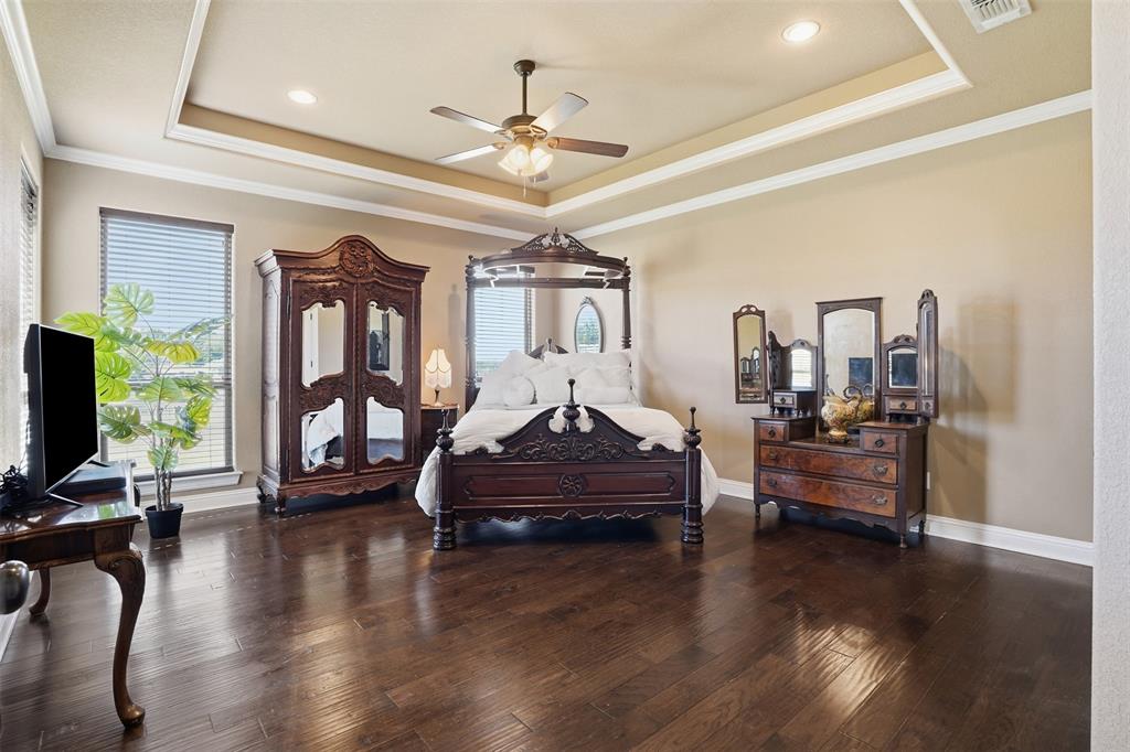 162 Ellis Spring Drive Weatherford, TX 76085 - Photo 17 of 38