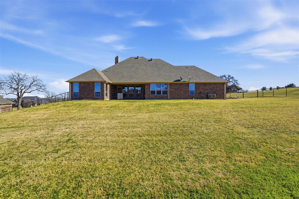 162 Ellis Spring Drive Weatherford, TX 76085 - Photo 35 of 38
