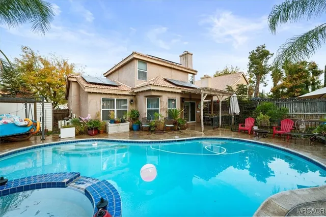 $625,000 | 742 McAuliffe Court, Redlands, CA 92374