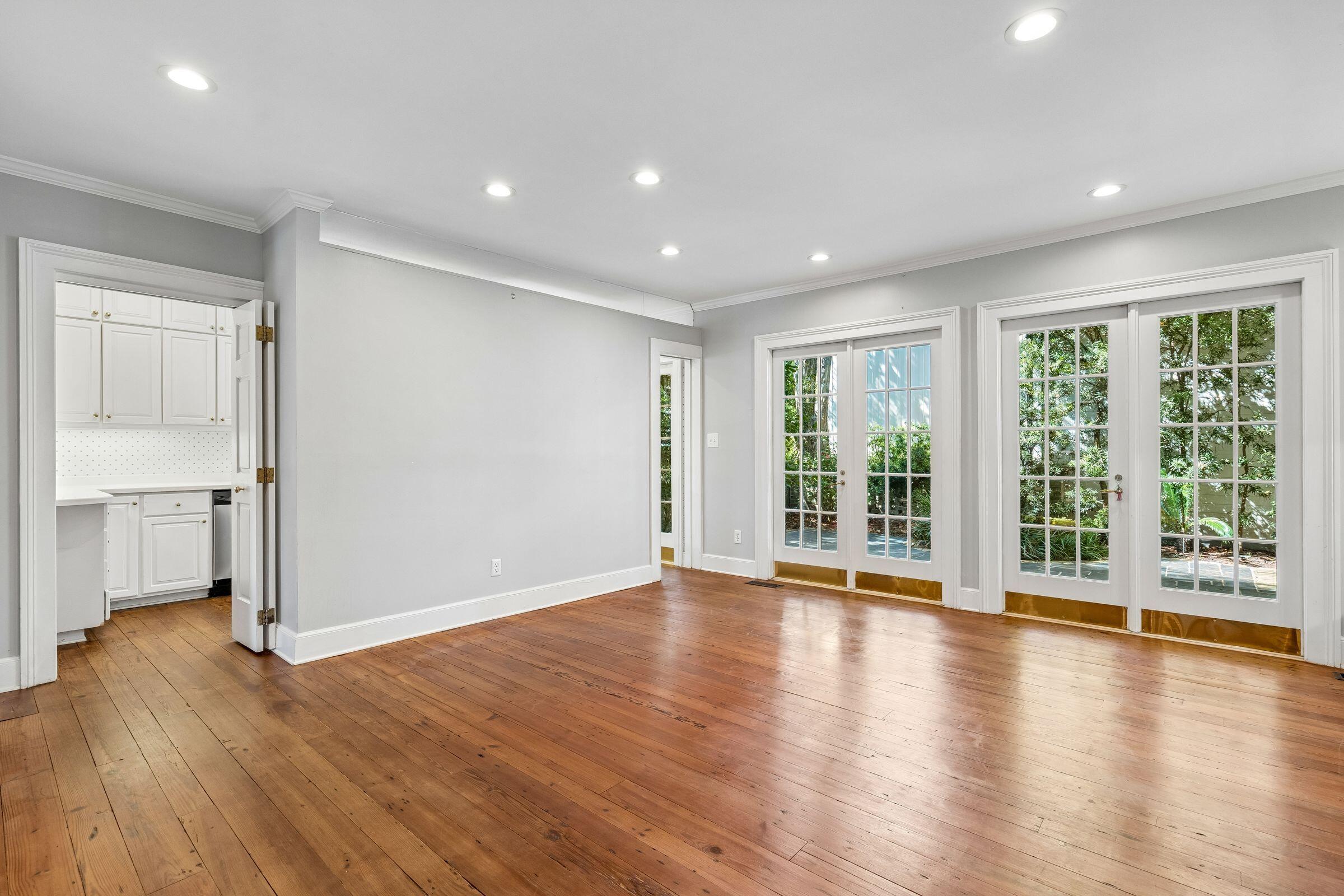 14 Lamboll Street Charleston, SC 29401 - Photo 18 of 50 18