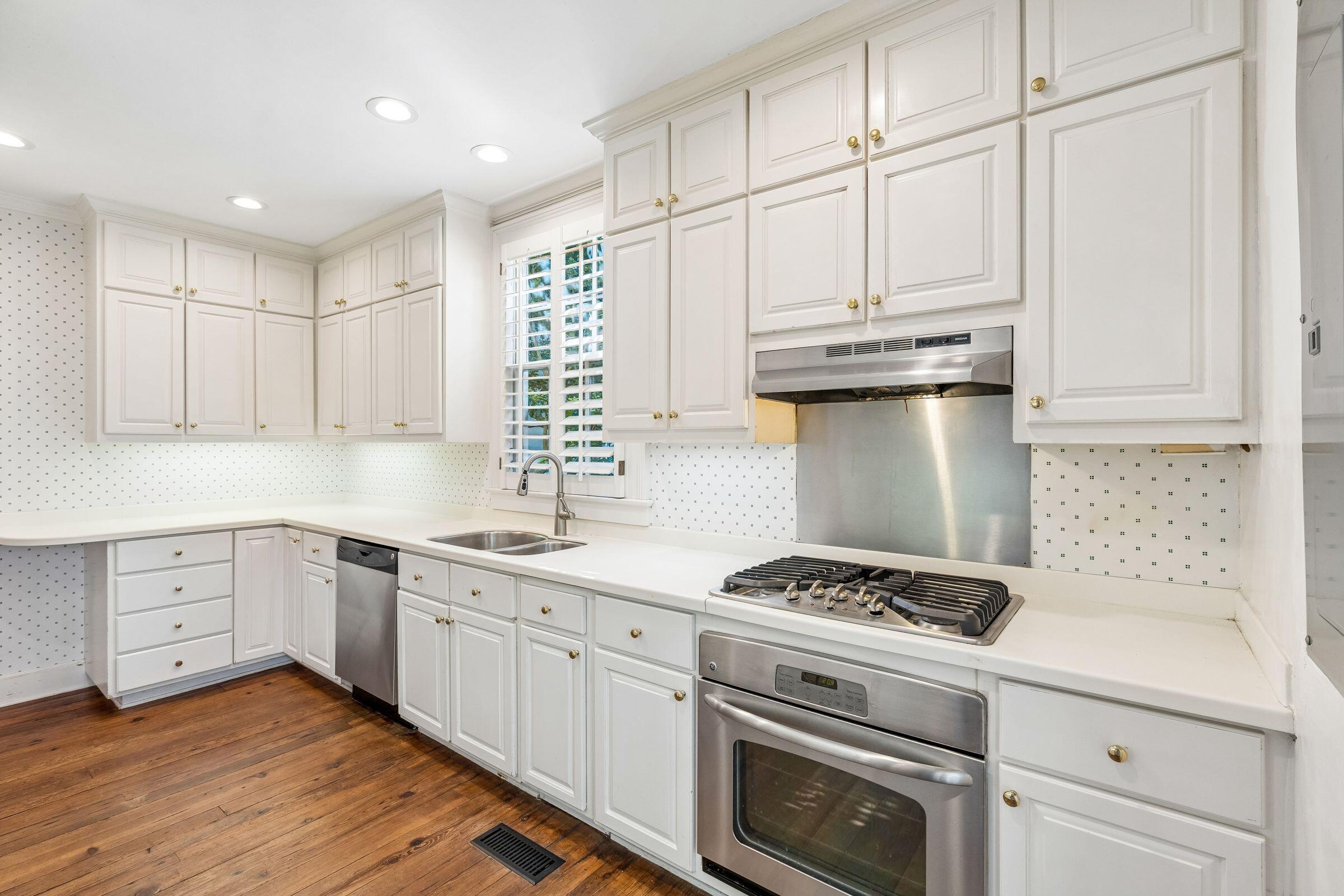 14 Lamboll Street Charleston, SC 29401 - Photo 22 of 50 22