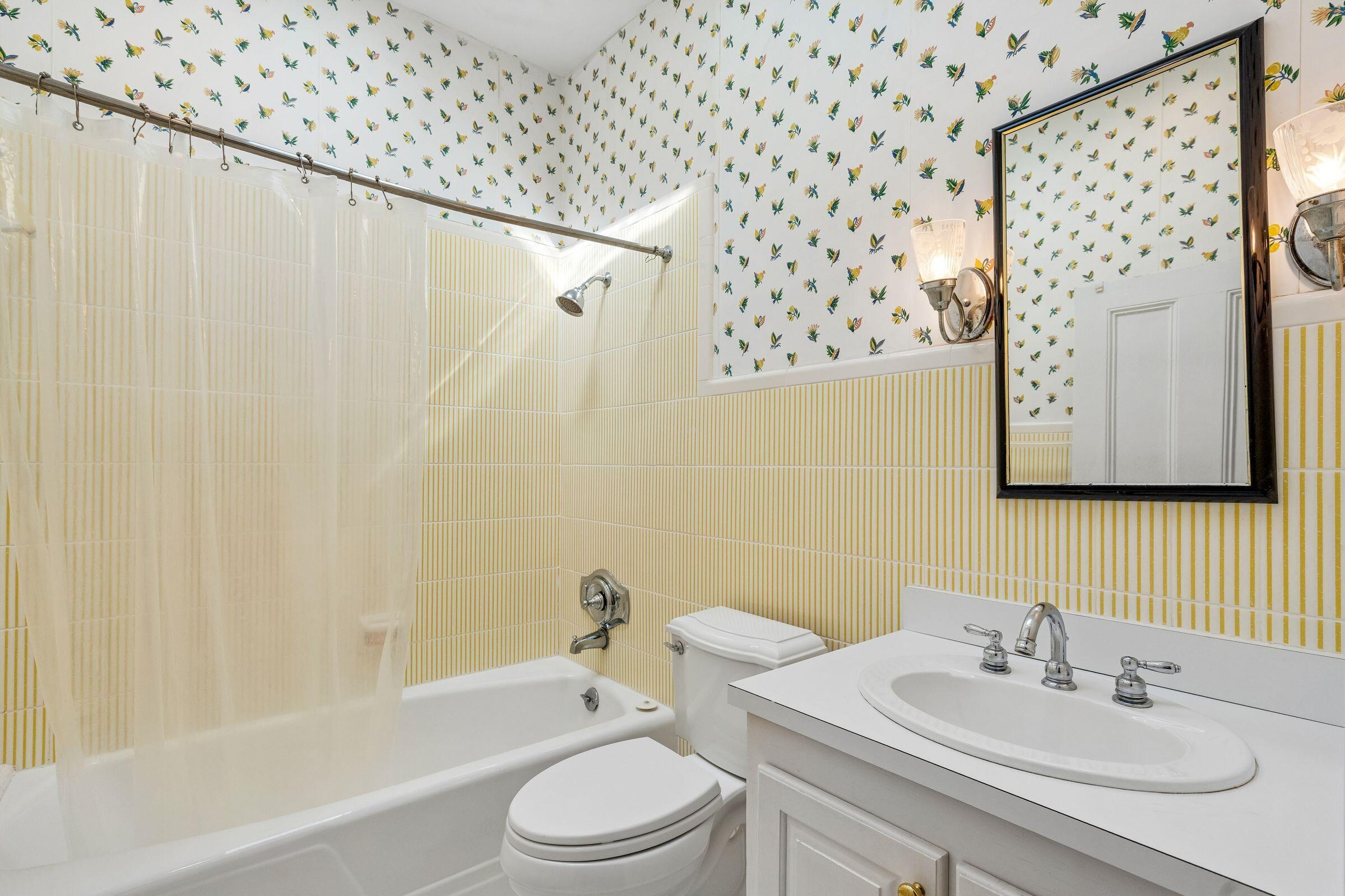 14 Lamboll Street Charleston, SC 29401 - Photo 34 of 50 34