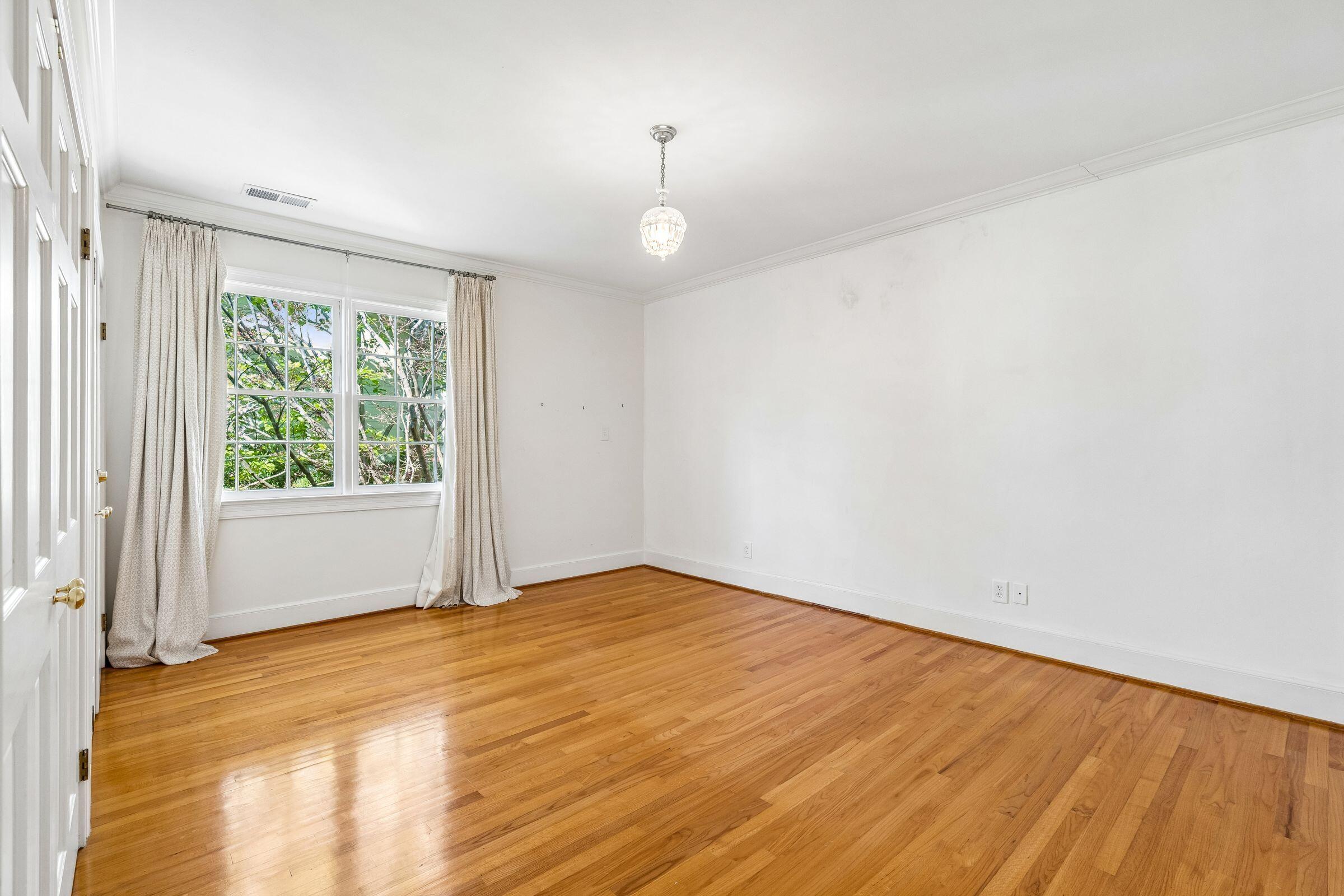 14 Lamboll Street Charleston, SC 29401 - Photo 43 of 50 43