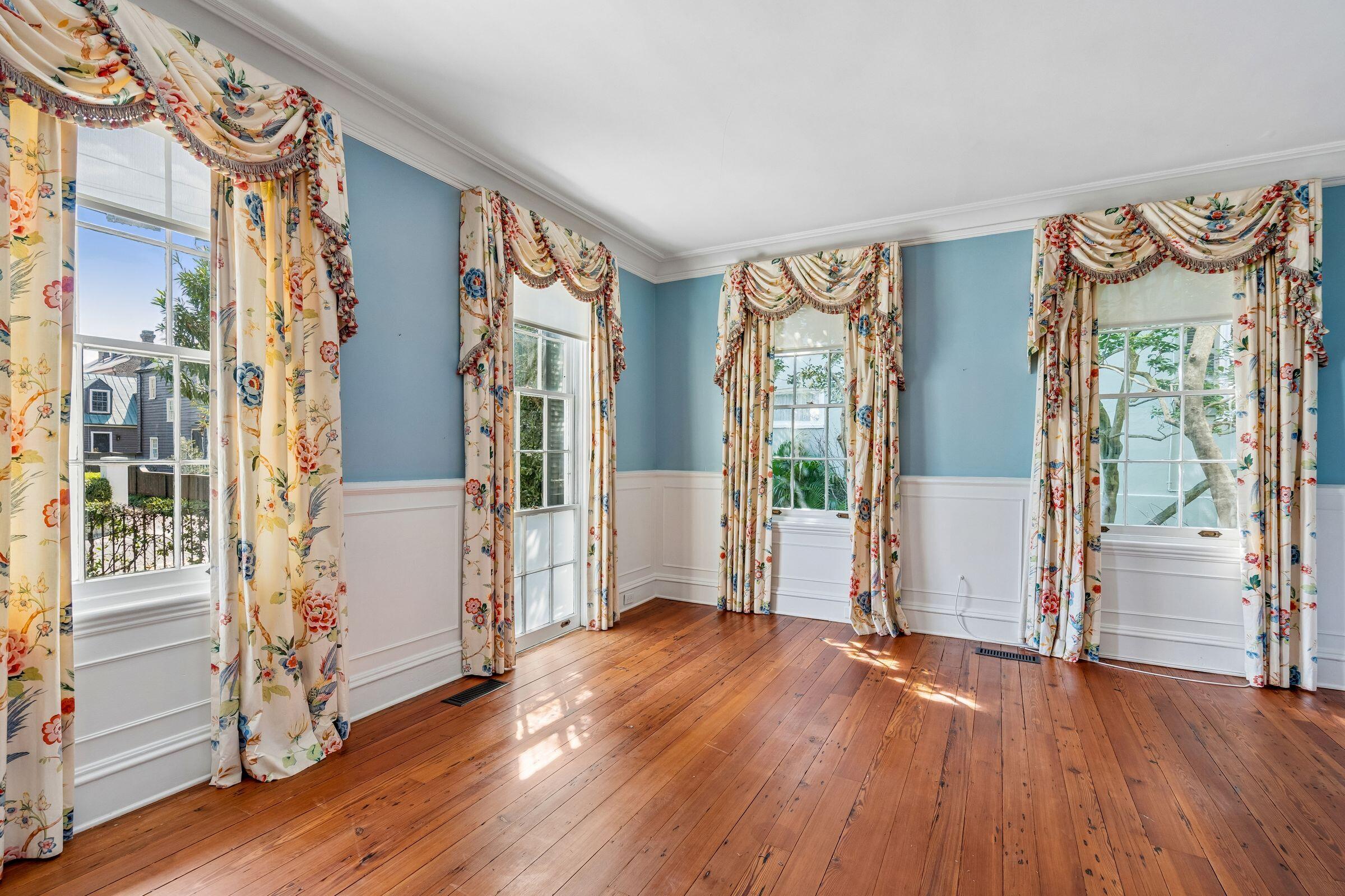 14 Lamboll Street Charleston, SC 29401 - Photo 9 of 50 9