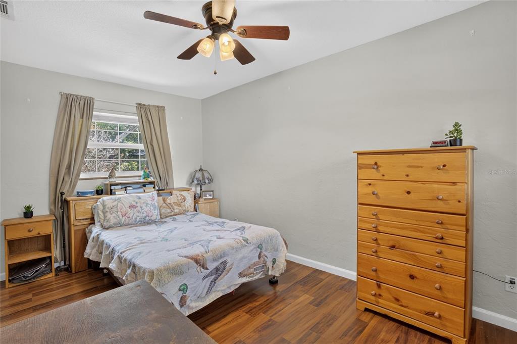 129 Colomba Road DeBary, FL 32713 - Photo 12 of 30