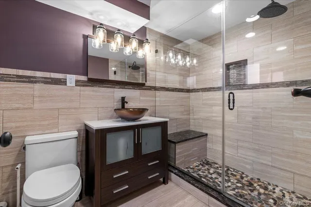 $5,500 | 2495 Navy Place, Bellmore, NY 11710