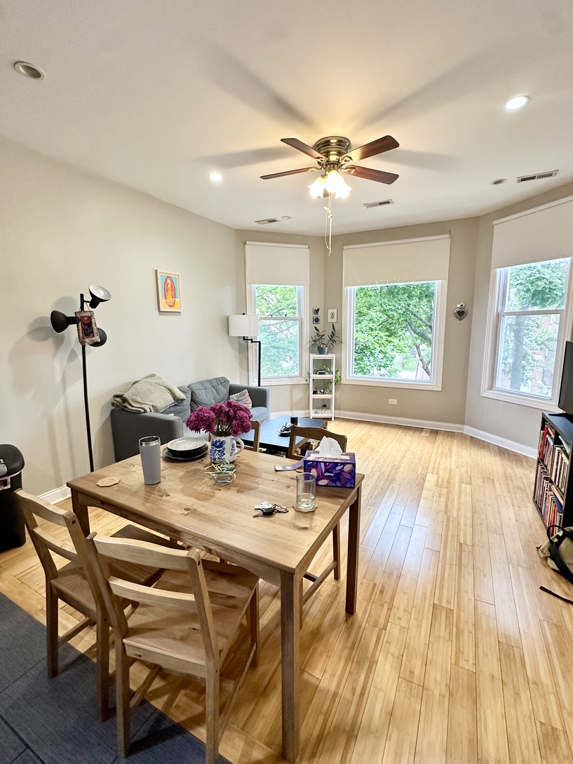 3258 North Ridgeway Avenue Chicago, IL 60618 - Photo 11 of 19 Gallery Image 11