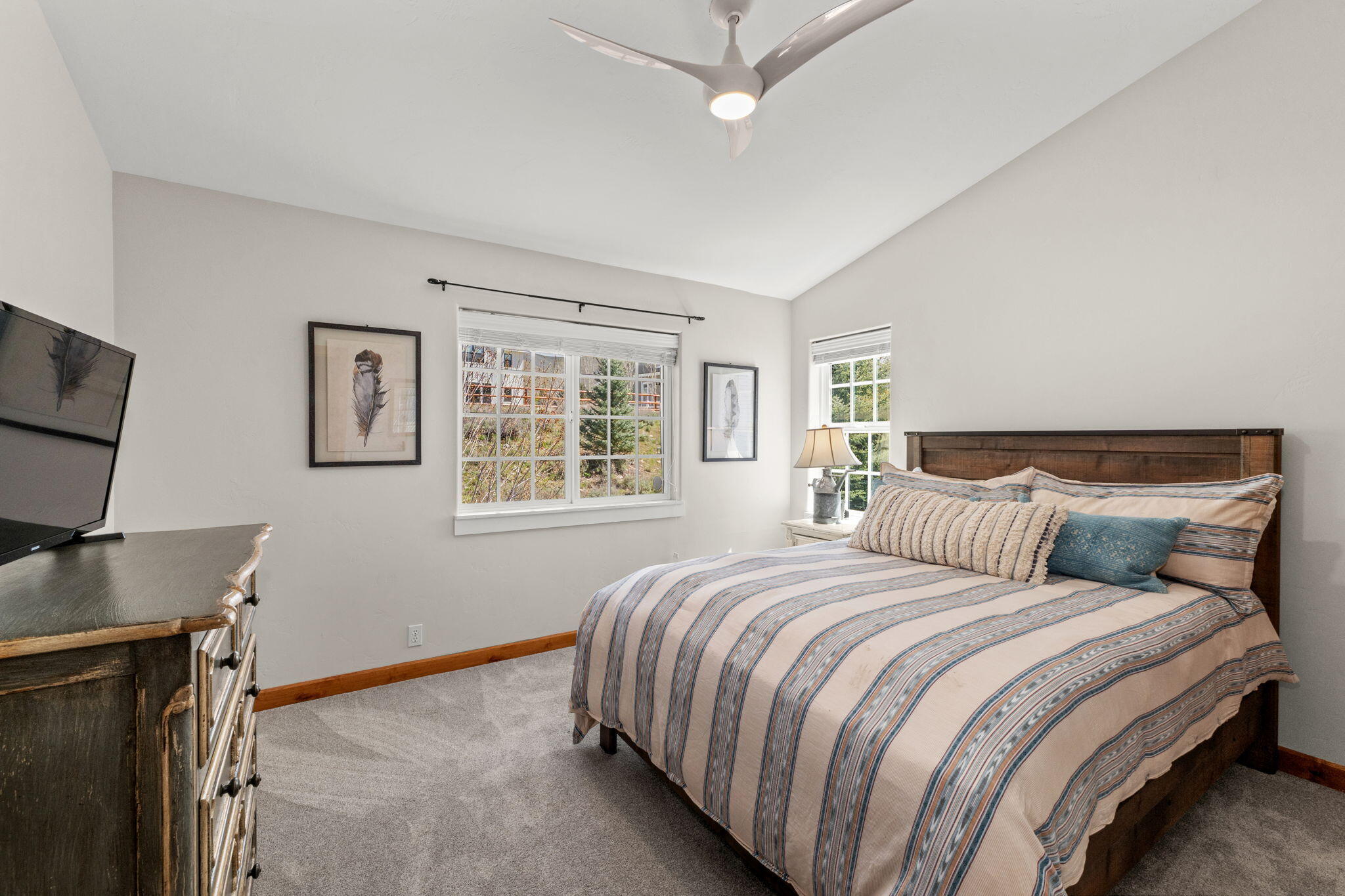 320 Cranbrook Road Hailey, ID 83333 - Photo 20 of 23 Guest Bed 2